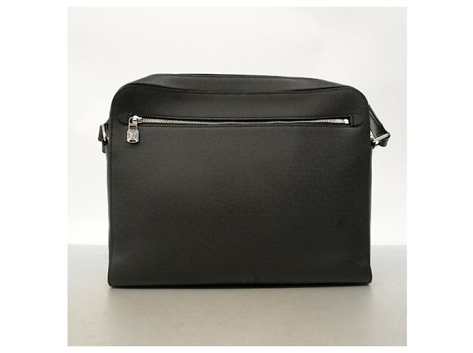 Borsa a tracolla Louis Vuitton Taiga Anton MM Nero - vista 13