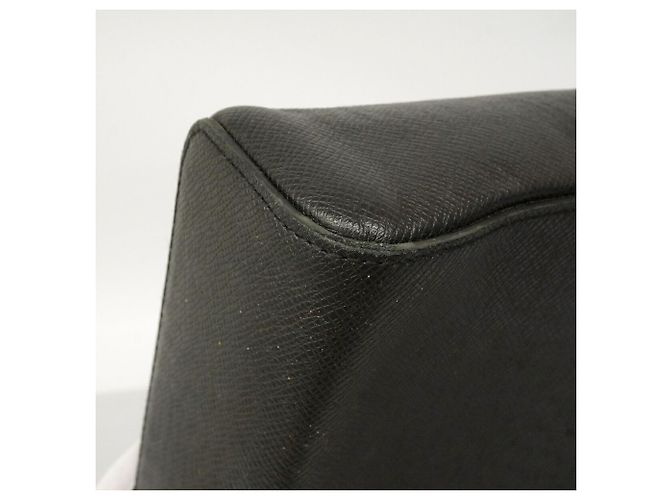 Borsa a tracolla Louis Vuitton Taiga Anton MM Nero - vista 6
