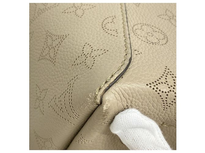 Louis Vuitton Mahina Hina PM Handtasche - Ansicht 6
