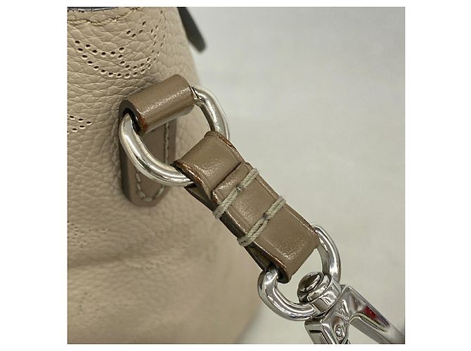 Louis Vuitton Mahina Hina PM Handtasche - Ansicht 9