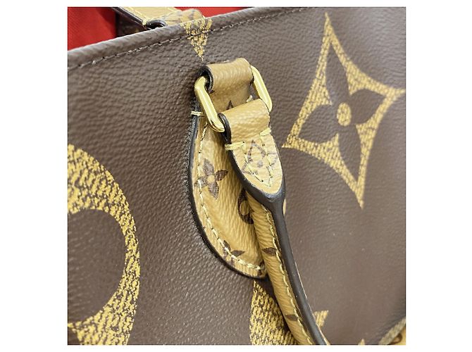 Borsa Tote Louis Vuitton Monogram Reverse OnTheGo GM Marrone - vista 10