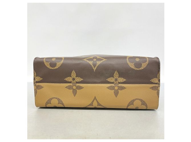 Borsa Tote Louis Vuitton Monogram Reverse OnTheGo GM Marrone - vista 3