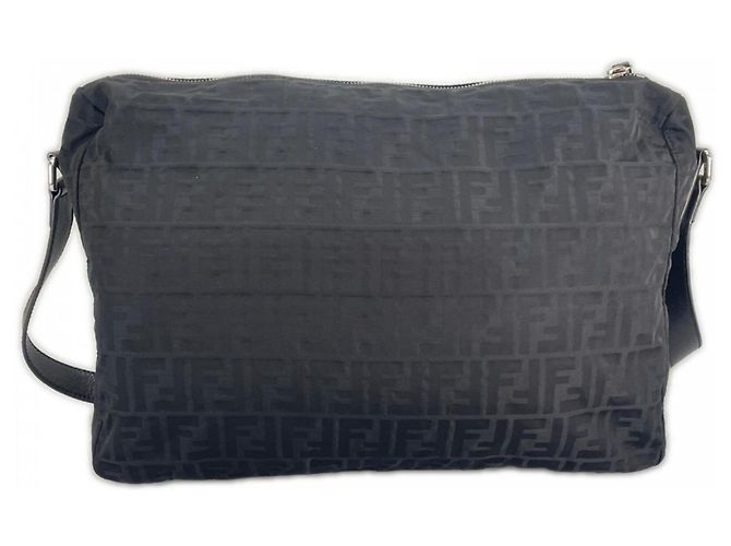 Borsa a tracolla Fendi in nylon bianco e nero - vista 2