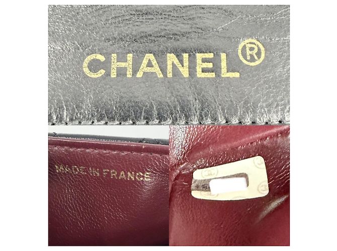 Borsa a tracolla Chanel Matelassé 23 Nero Bianco - vista 5