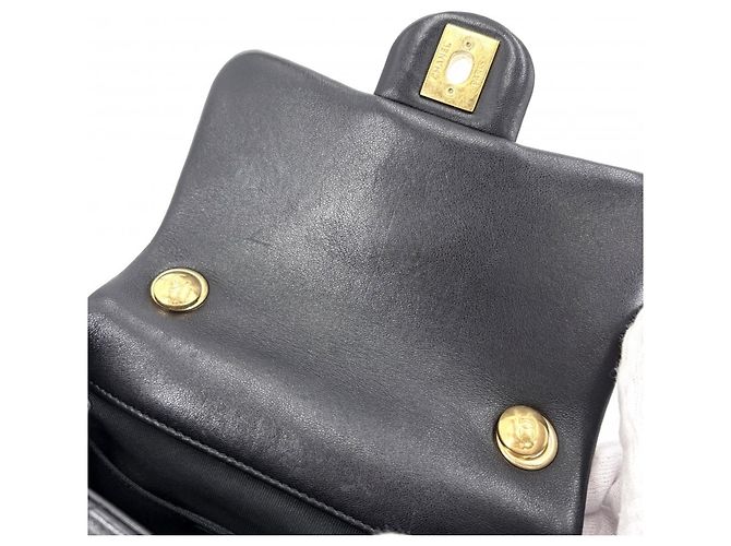 Borsa a tracolla Chanel Mini Matelassé Nero Bianco - vista 12