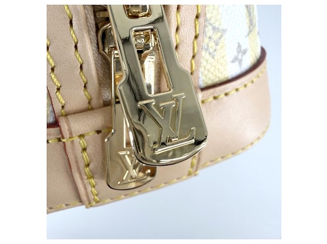 Borsa Louis Vuitton Women's Resort Alma BB Bianco Beige Monogramma - vista 6