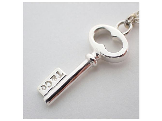 Collana con pendente Tiffany & Co. 925 Key Motif - vista 8