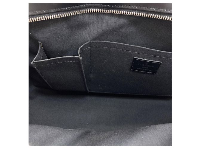Borsa Boston Louis Vuitton Bowling Montaigne GM in pelle Epi Noir Nero - vista 10