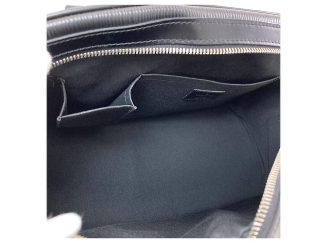 Borsa Boston Louis Vuitton Bowling Montaigne GM in pelle Epi Noir Nero - vista 5