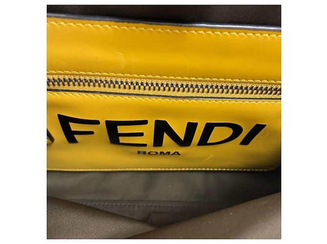 Borsa 2-Way Fendi Peekaboo I.U Cachi - vista 8