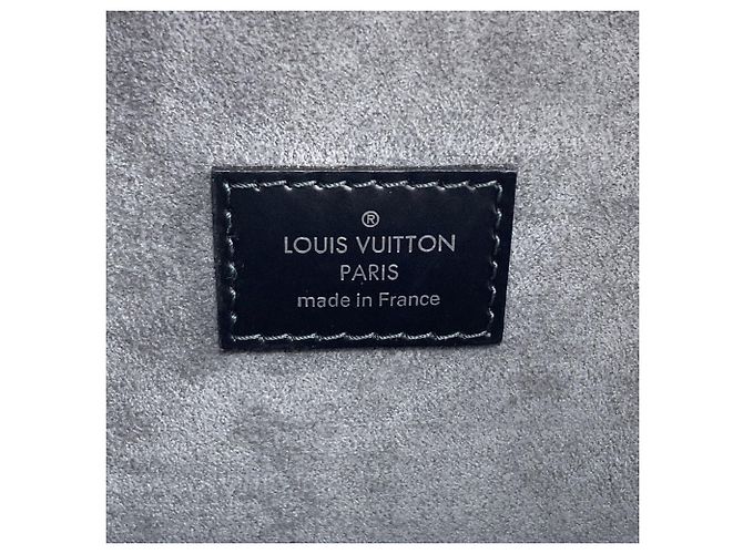 Borsa Louis Vuitton Pont Neuf GM Nero - vista 6