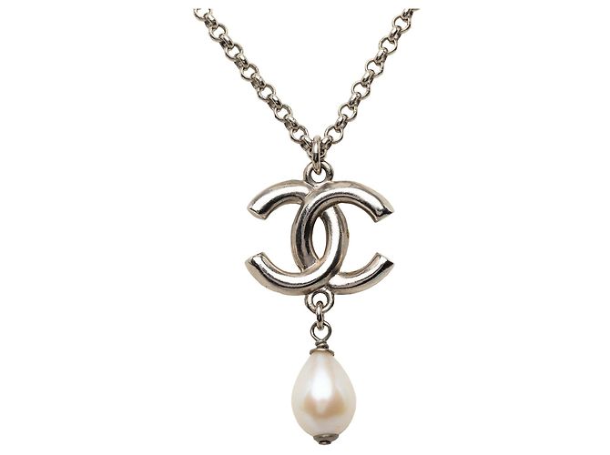 Collana con pendente Chanel Silver CC in ottone, strass e perle finte Argento - vista 3