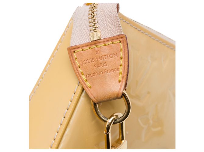 Louis Vuitton Beige Monogram Vernis Pochette Accessoires - vista 5