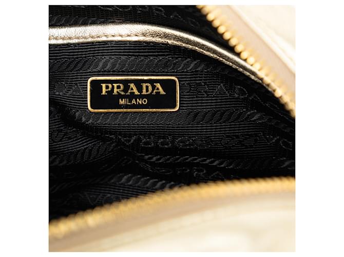 Borsa Camera Prada in Nappa Gaufre Oro D'oro - vista 5