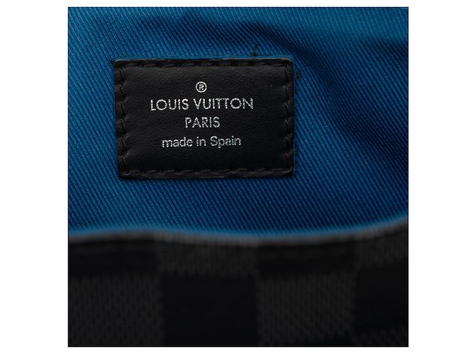 Louis Vuitton Black Damier Graphite District NM PM Nero - vista 5