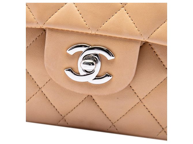 Chanel Beige Medium Classic Lambskin Double Flap - vista 5