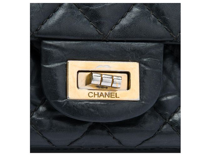 Chanel Black Quilted Aged Calfskin Reissue 2.55 Double Flap 225 Nero - vista 4