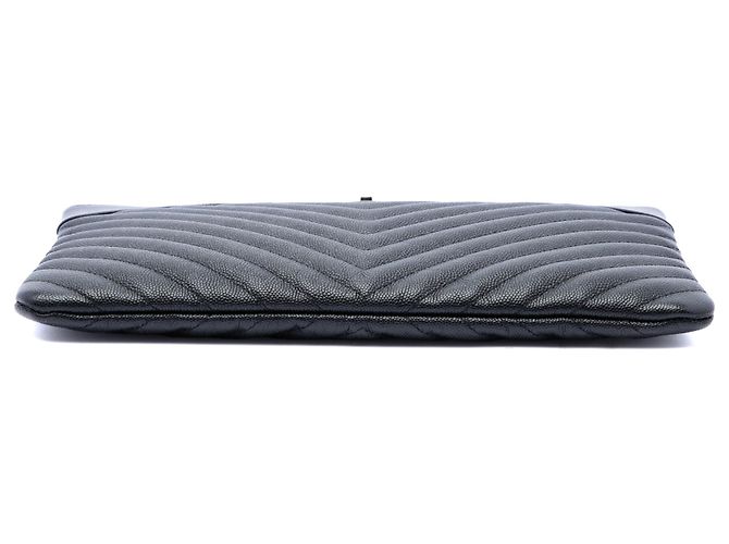 Chanel Black Medium Chevron Caviar Mademoiselle O Case Clutch Nero - vista 3