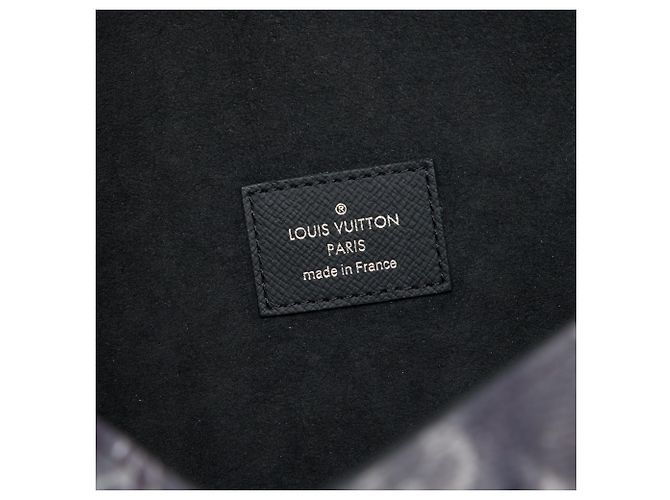 Louis Vuitton Black Monogram Galaxy Alpha Pochette GM Nero - vista 5