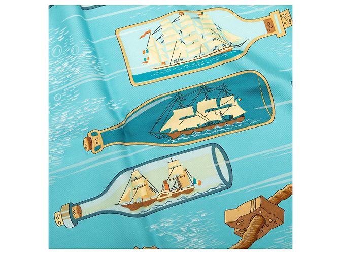 Foulard di seta Hermès Blue Bouteilles a La Mer 90 Blu chiaro - vista 5