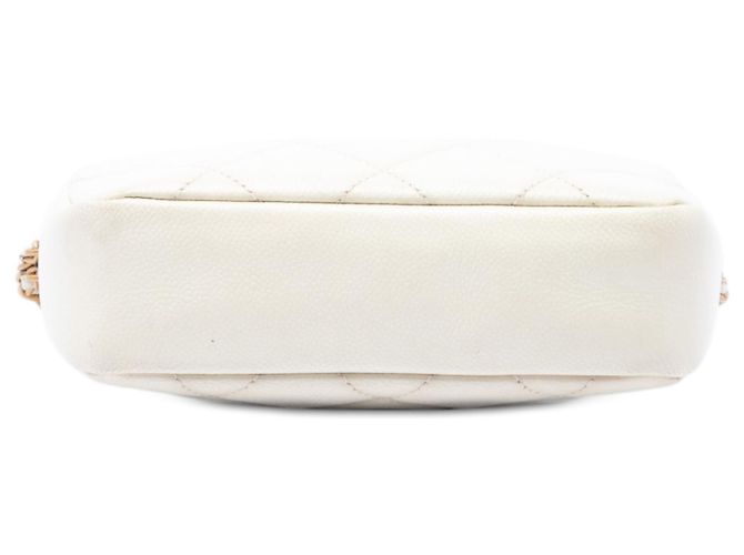 Borsa camera Chanel Melody in pelle caviar matelassé bianca con CC e catena Bianco - vista 3