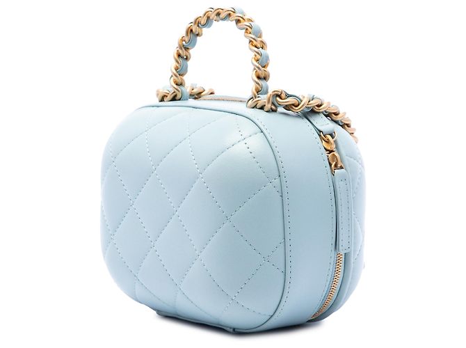Vanity Beauty Case Chanel Blue Quilted Lambskin CC Bubble con catena Blu chiaro - vista 2