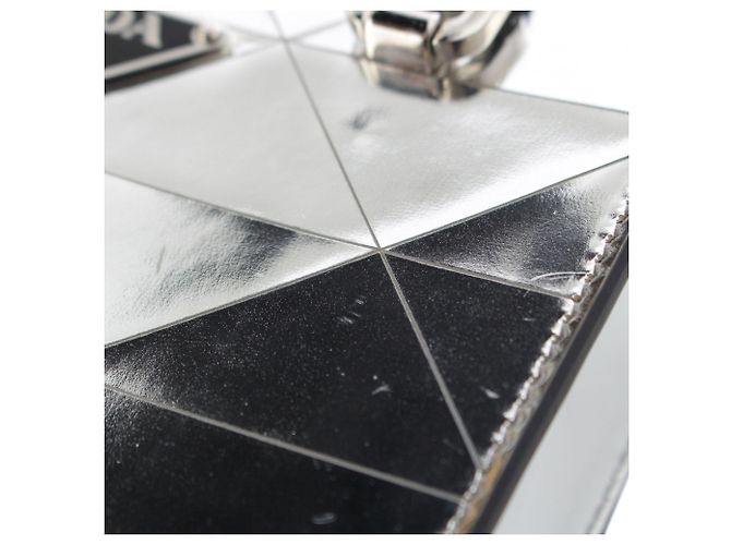 Tote Triangle Prada in pelle Spazzolato metallizzata argento - vista 10