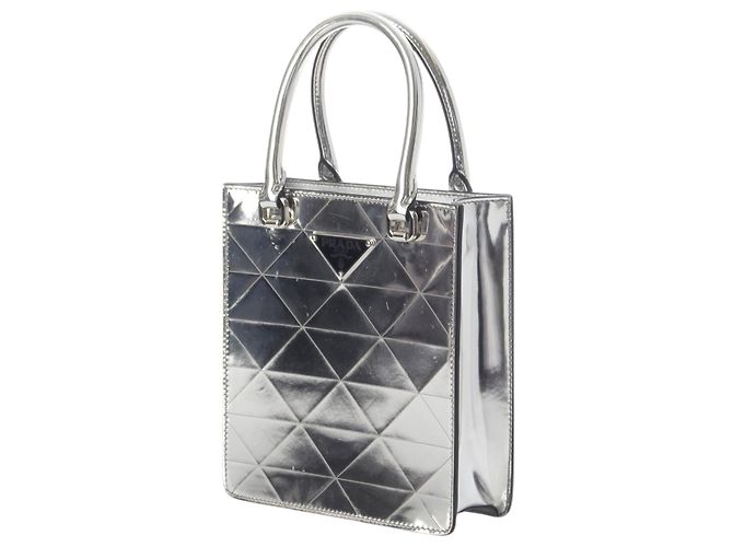 Tote Triangle Prada in pelle Spazzolato metallizzata argento - vista 2