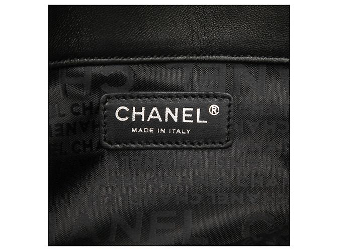 Sac Tote Chanel Black CC Choco Bar en agneau avec Camélia No 5 Noir - vue 5