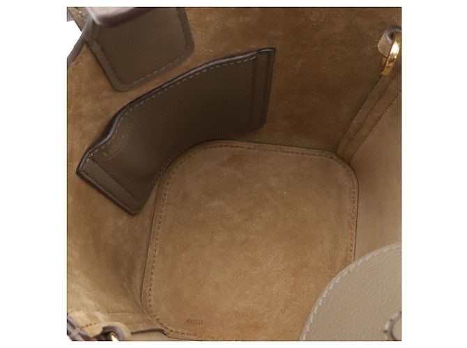 Mini borsa a secchiello Pebble in pelle marrone LOEWE Taupe - vista 3