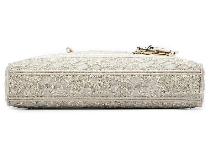 Dior Beige Medium Embroidered Lace 3D Macrame Lady D Joy - vista 3