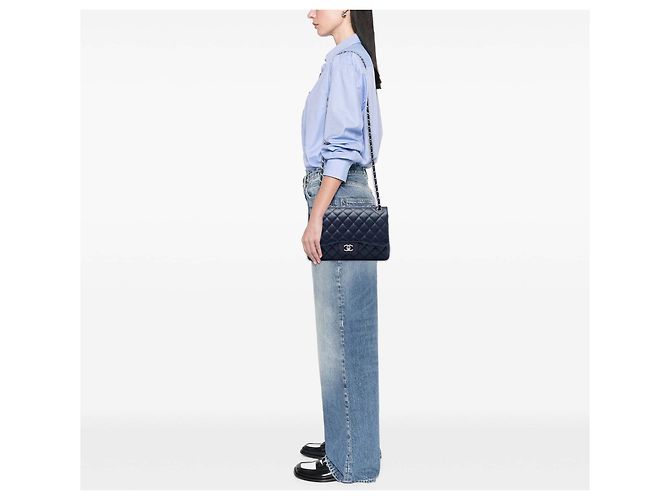 Chanel Blue Jumbo Classic Caviar Double Flap Blu scuro - vista 5