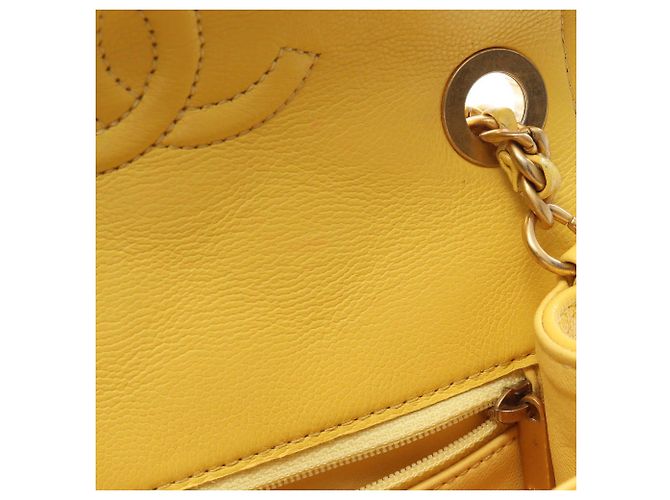 Chanel Yellow Mini Quilted Caviar Sweet Flap Giallo - vista 5