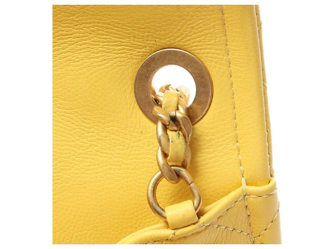 Chanel Yellow Mini Quilted Caviar Sweet Flap Giallo - vista 8