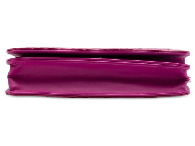 Chanel CC Wallet On Chain aus rosa Lackleder, diamantgesteppt Pink - Ansicht 3