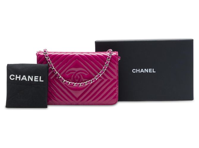 Chanel CC Wallet On Chain aus rosa Lackleder, diamantgesteppt Pink - Ansicht 7