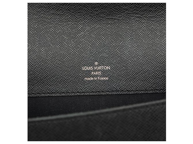 Louis Vuitton Black Taiga Pochette Kurgan Nero - vista 5