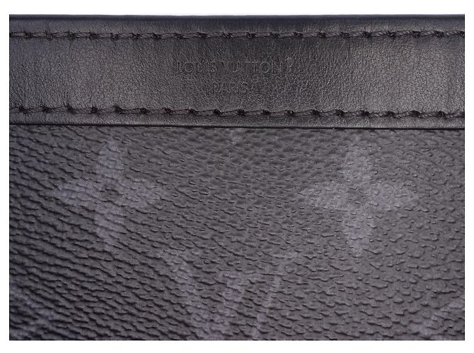 Louis Vuitton Portafoglio Gaston Monogram Eclipse Nero - vista 5