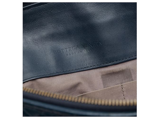 Clutch Bottega Veneta in Nappa Intrecciato blu - vista 5