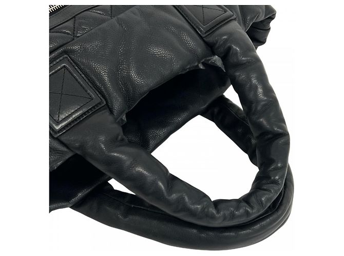 Borsa Chanel Coco Cocoon in pelle nera Nero - vista 11