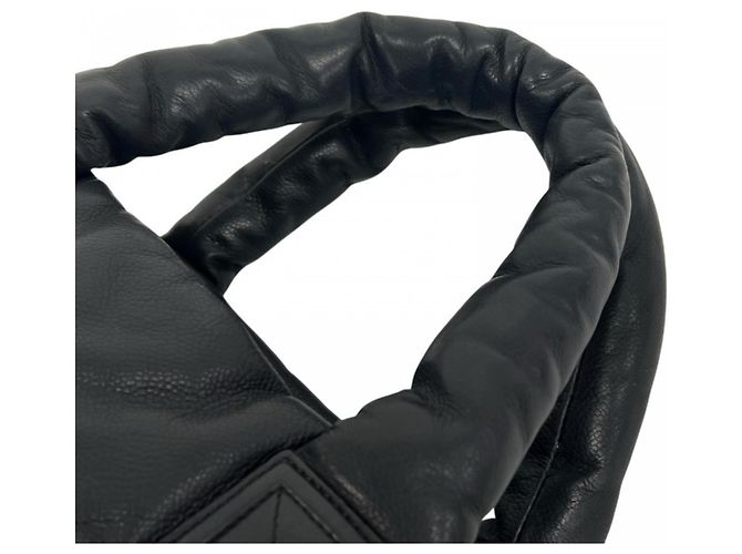 Borsa Chanel Coco Cocoon in pelle nera Nero - vista 12