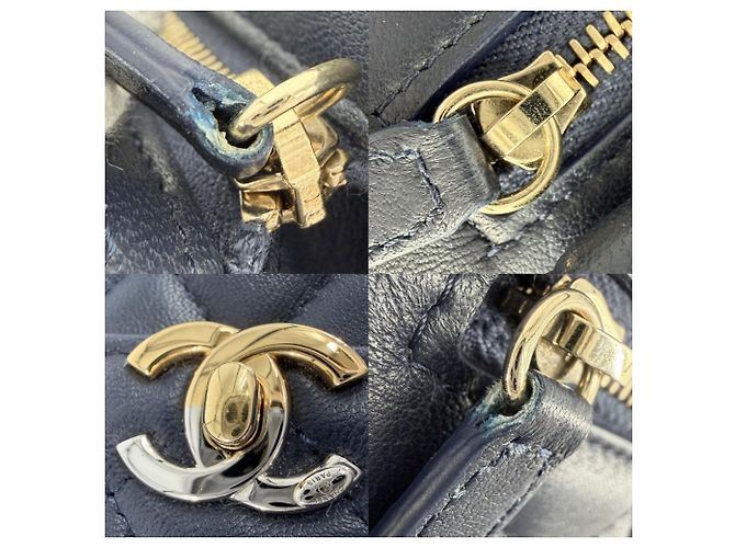 Borsa a tracolla Chanel Matelassé in pelle blu navy - vista 8