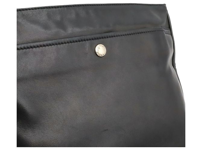 Prada Triangle Schultertasche Schwarz - Ansicht 8