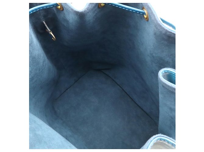 Borsa a tracolla Louis Vuitton Epi Noe Blu - vista 9