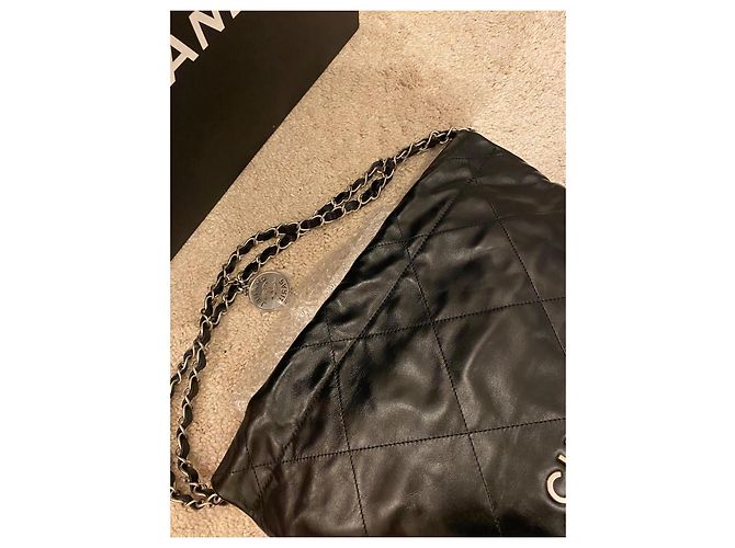 Chanel 19 Borsa Shopping Grande in Pelle d'Agnello Nera Nero - vista 2