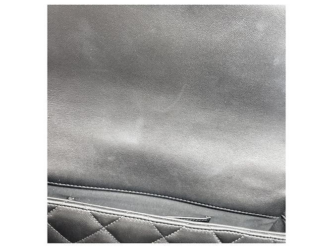 Borsa a tracolla Chanel Matelassé in pelle nera Nero - vista 8
