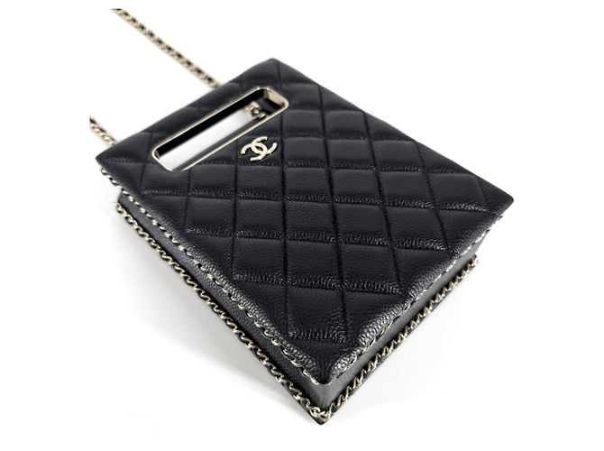 Borsa a spalla da sera Chanel Matelassé Nero - vista 3