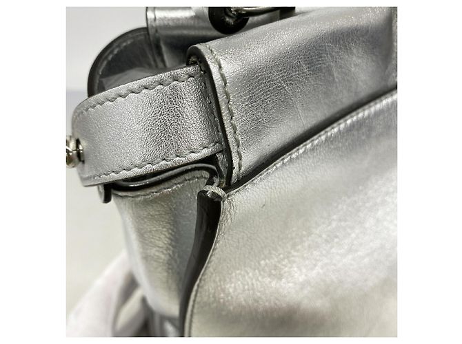 Borsa in pelle Fendi Peekaboo Argento - vista 7