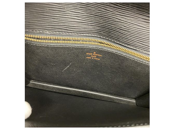 Borsa a pochette Louis Vuitton in pelle Epi Nero - vista 4