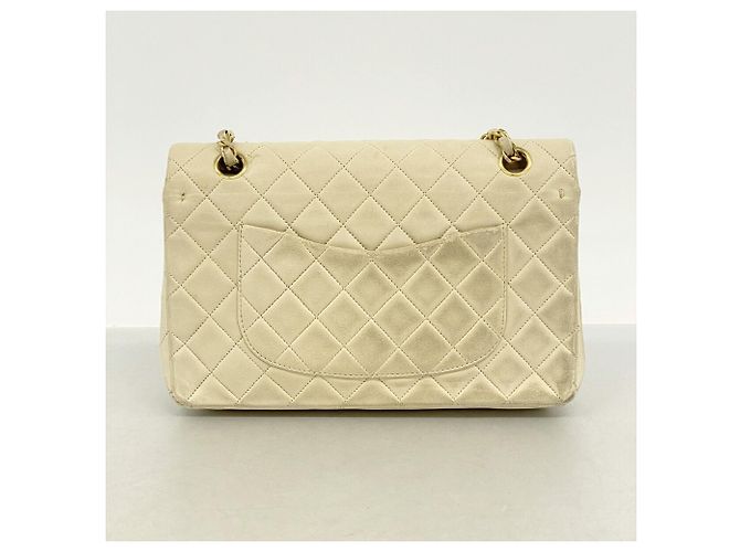 Borsa a tracolla Chanel Matelassé Beige - vista 12